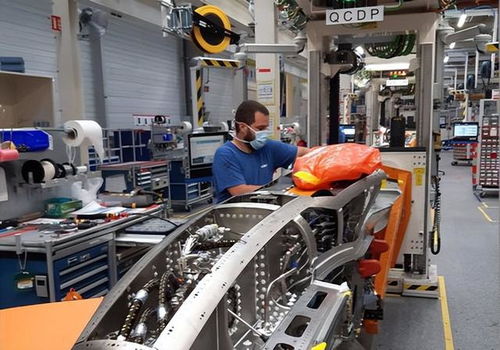 工作与生存的全球拼图 从德国工厂看资本主义的多维面孔